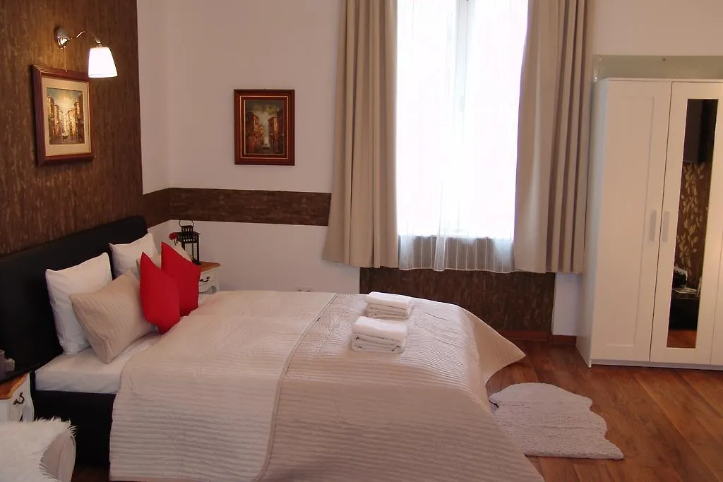 Daire Romantic Centrum Apartman Budapeşte